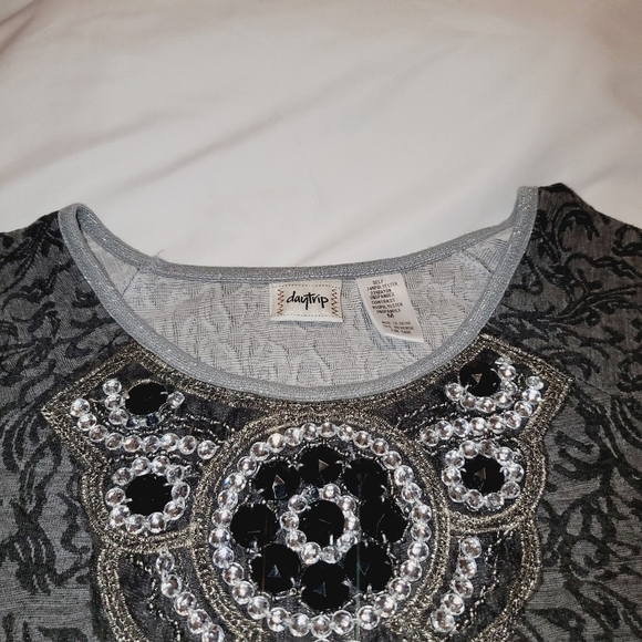 daytrip Long Sleeve Top with Jeweled Neckline 356 - Picture 6 of 10
